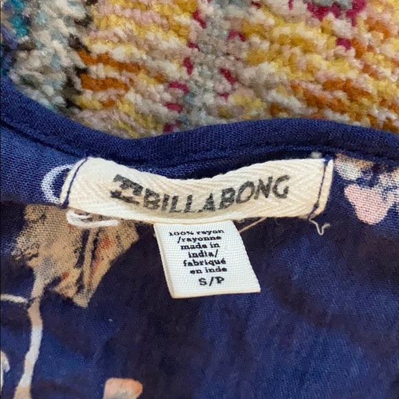 Billabong dress 🌊🌺 - Picture 3 of 3